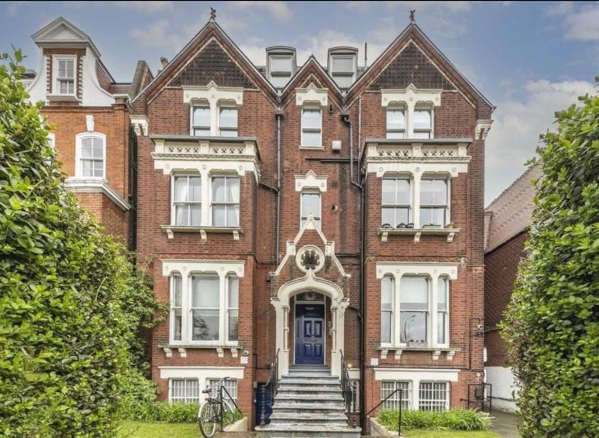 Cosy Apartment By Clapham South Underground! London Kültér fotó