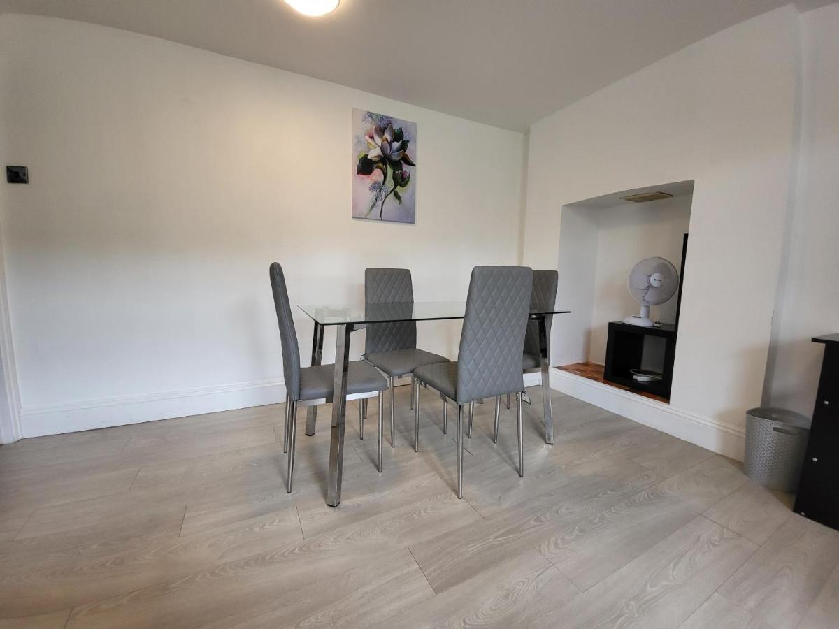 Cosy Apartment By Clapham South Underground! London Kültér fotó
