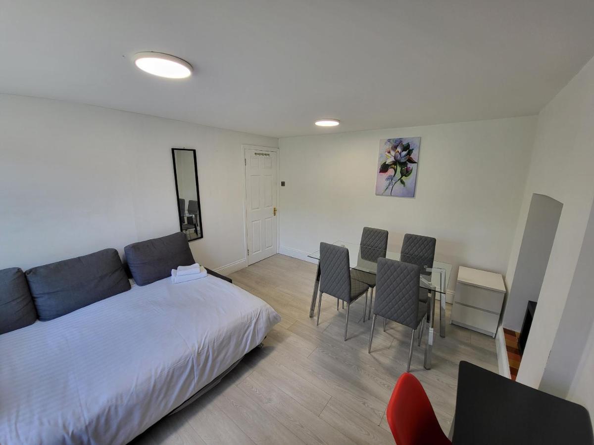 Cosy Apartment By Clapham South Underground! London Kültér fotó